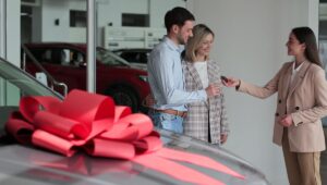 Auto nuevo o seminuevo: ¿Cuál conviene más?